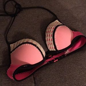 Pink bikini top